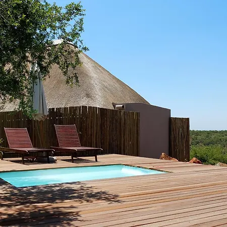 Umzolozolo Private Safari Lodge & Spa Ladysmith Room photo