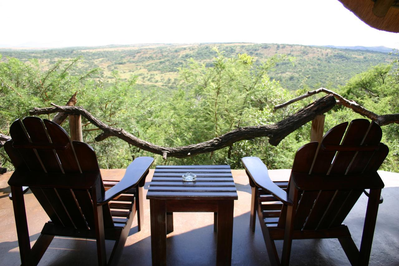 Umzolozolo Private Safari & Ladysmith